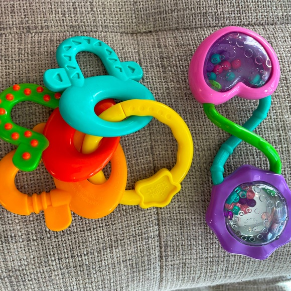 2 x sensory toys for baby- new never used - Picture 1 of 1